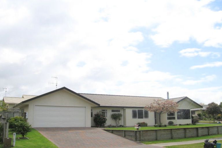Photo of property in 16a The Grove, Nukuhau, Taupo, 3330