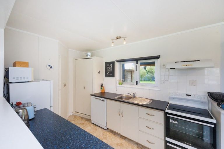 Photo of property in 62 Nash Parade, Foxton Beach, Foxton, 4815