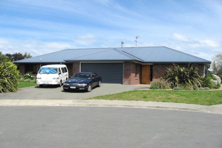 Photo of property in 15 Stagg Place, Brightwater, 7022