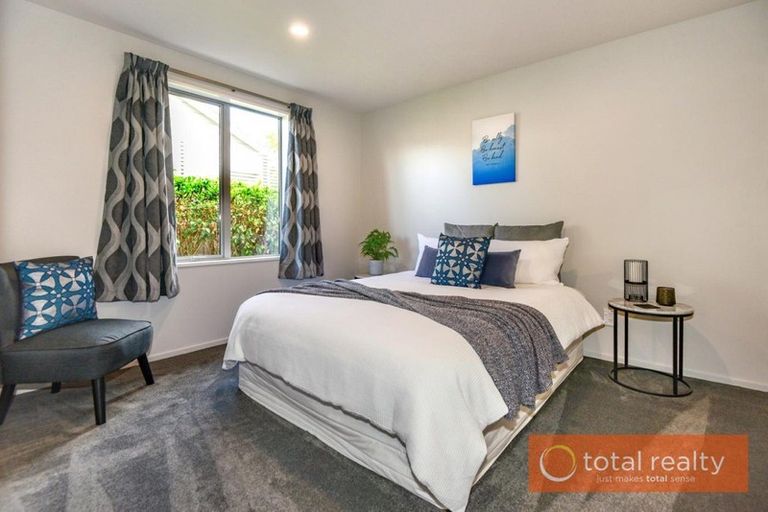 Photo of property in 86 Somerfield Street, Somerfield, Christchurch, 8024