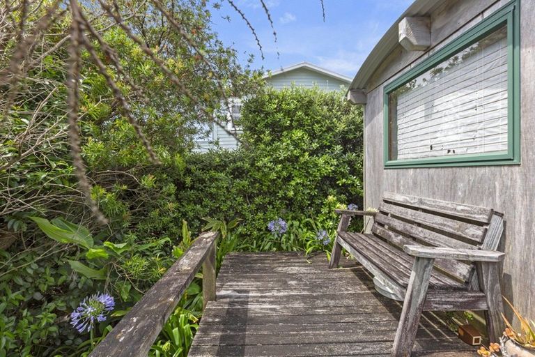 Photo of property in 2b Government Road, Raglan, 3225