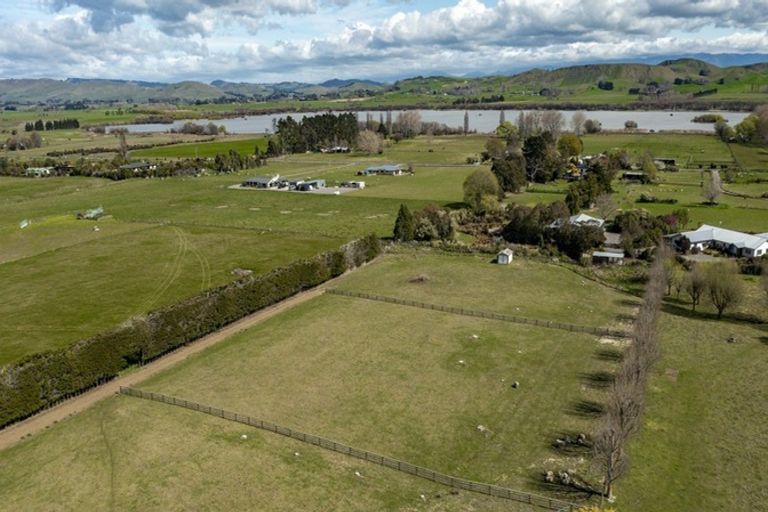 Photo of property in 310c Porangahau Road, Waipukurau, 4282