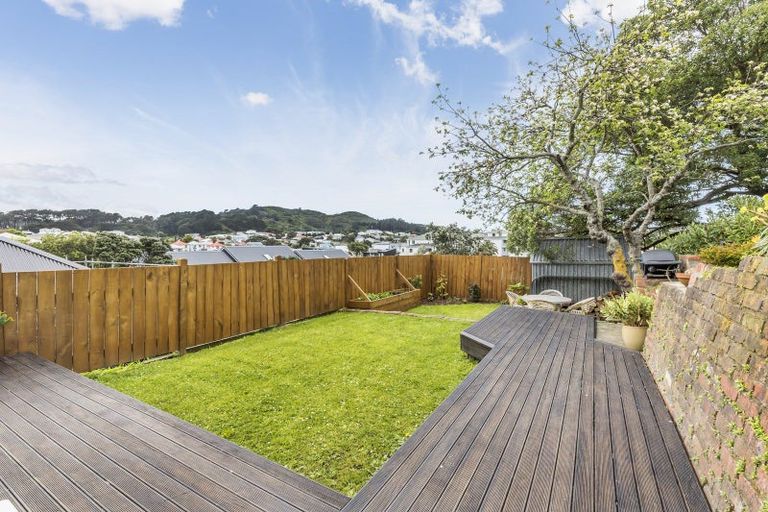 Photo of property in 95 Te Wharepouri Street, Berhampore, Wellington, 6023