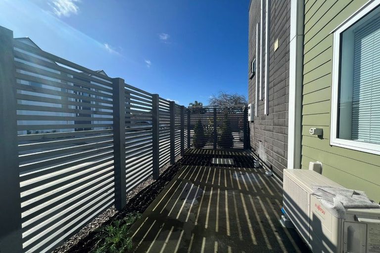 Photo of property in 6/10 Burrows Place, Frankton, Hamilton, 3204