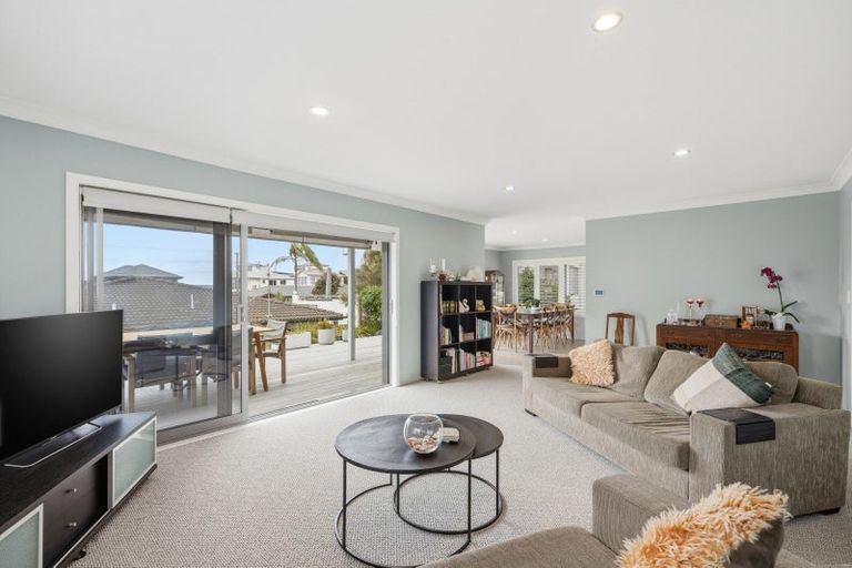Photo of property in 16 Oceanbeach Road, Mount Maunganui, 3116