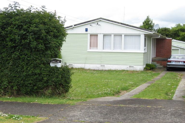 Photo of property in 26 House Avenue, Mangere Bridge, Auckland, 2022