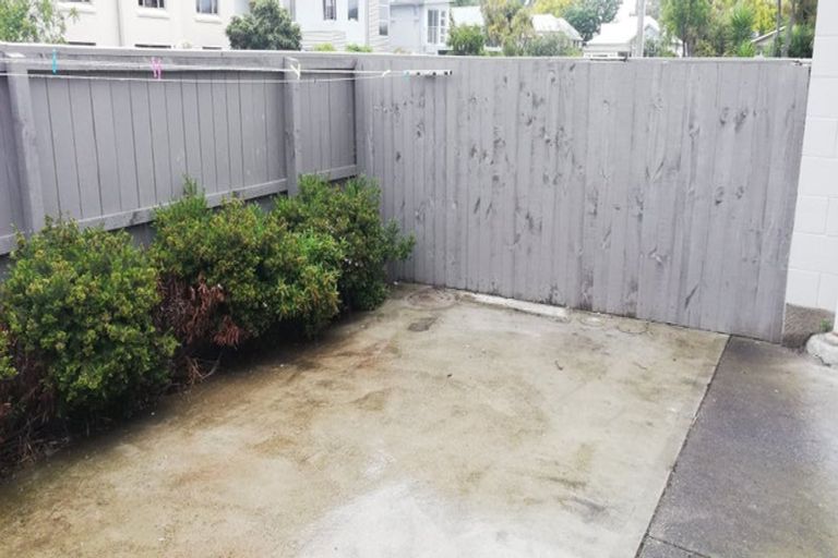 Photo of property in 2/29 Brockworth Place, Riccarton, Christchurch, 8011