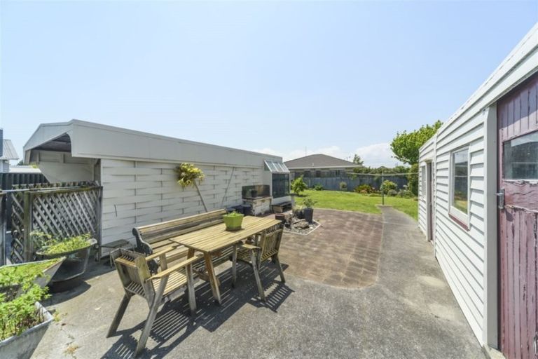 Photo of property in 109 Shamrock Street, Takaro, Palmerston North, 4412
