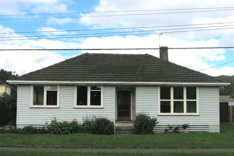 Photo of property in 1233 Taita Drive, Taita, Lower Hutt, 5011