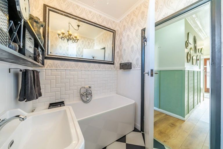 Photo of property in 648 Fergusson Drive, Trentham, Upper Hutt, 5018