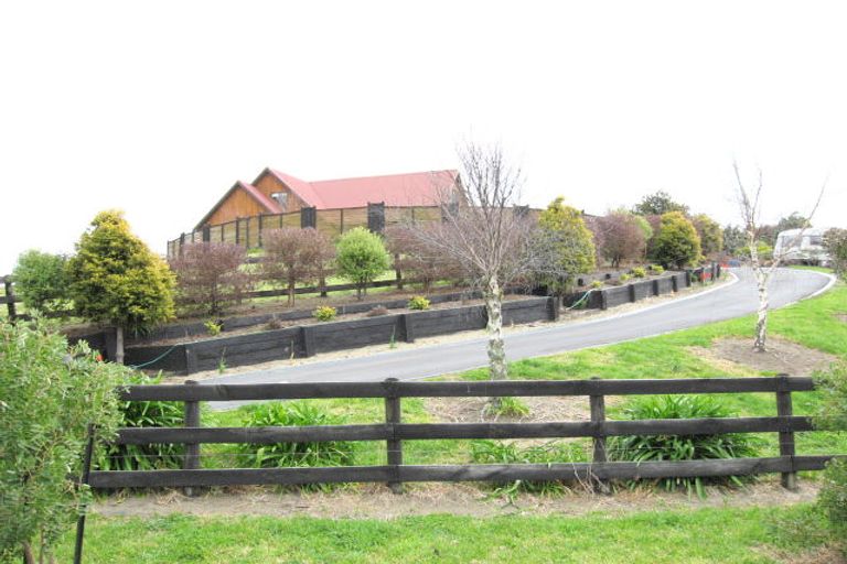 Photo of property in 77 Greendale Drive, Otaihanga, Paraparaumu, 5036