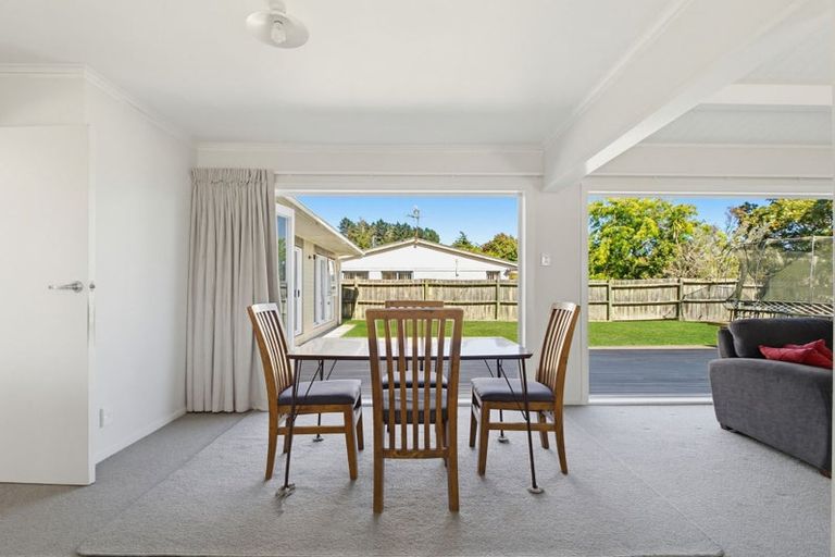 Photo of property in 2 Awatea Terrace, Lynmore, Rotorua, 3010