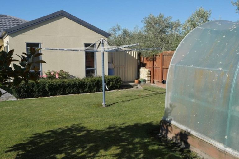 Photo of property in 1 Hillview Place, Amberley, 7410