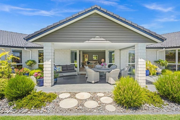 Photo of property in 9 Summerfield Way, Parahaki, Whangarei, 0112