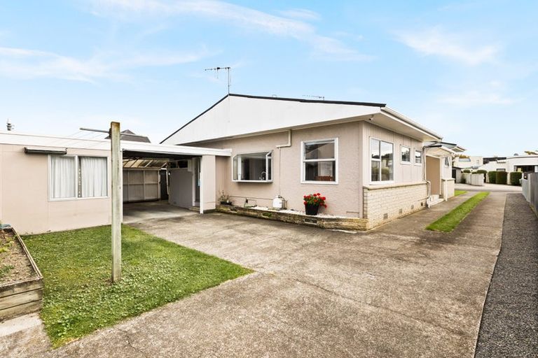 Photo of property in 28 Higgins Street, Marewa, Napier, 4110