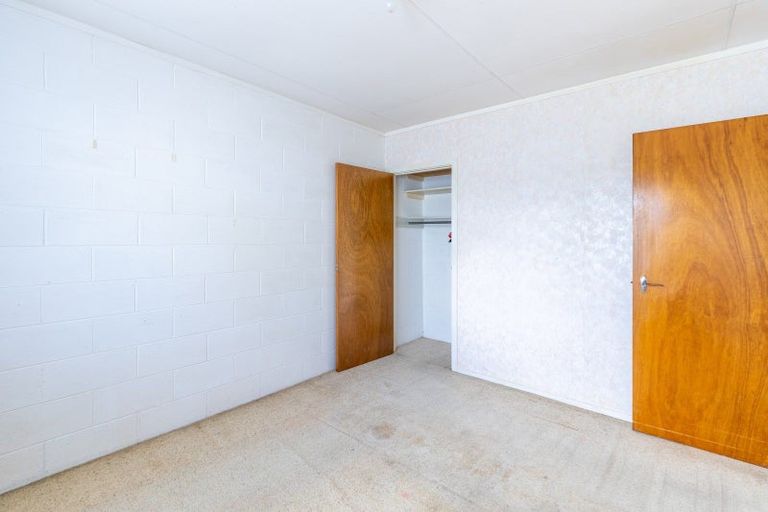 Photo of property in 28a Moulton Street, Moturoa, New Plymouth, 4310