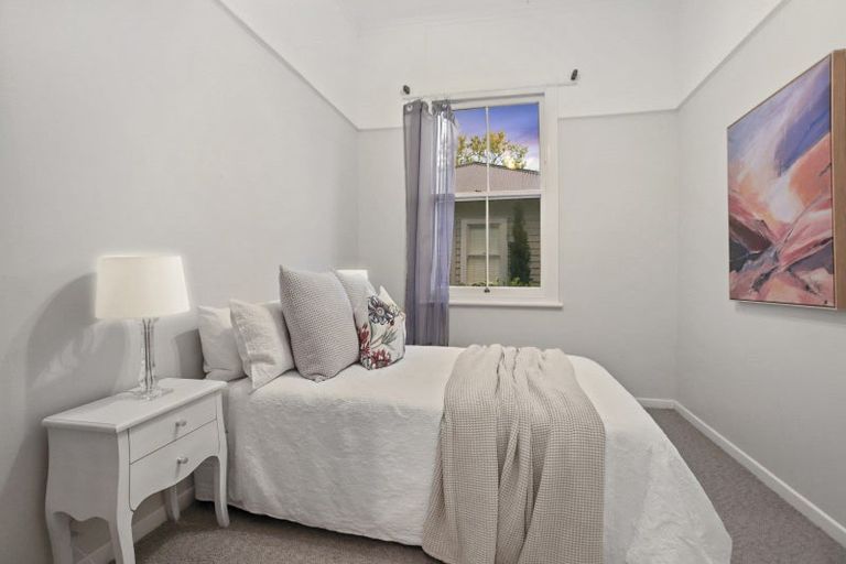 Photo of property in 60 Princes Street, Northcote Point, Auckland, 0627