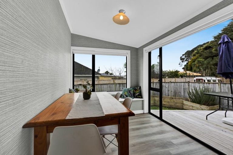 Photo of property in 3 Tupoki Street, Glen Avon, New Plymouth, 4312