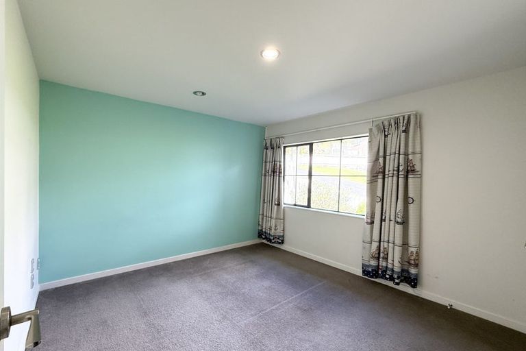 Photo of property in 46 Bur Oak Terrace, Schnapper Rock, Auckland, 0632