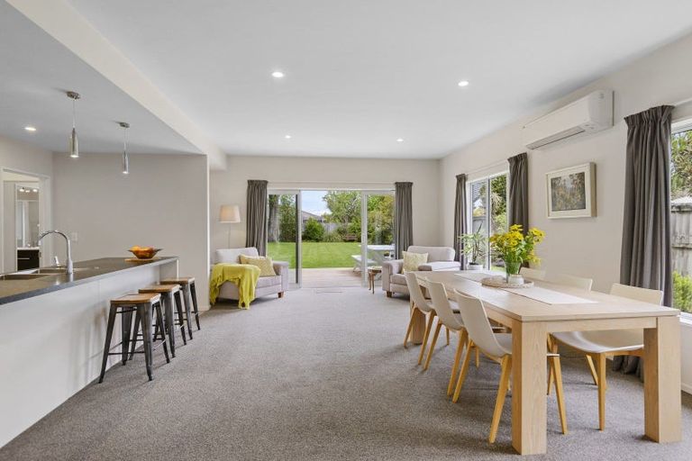 Photo of property in 104 Tomes Road, St Albans, Christchurch, 8052