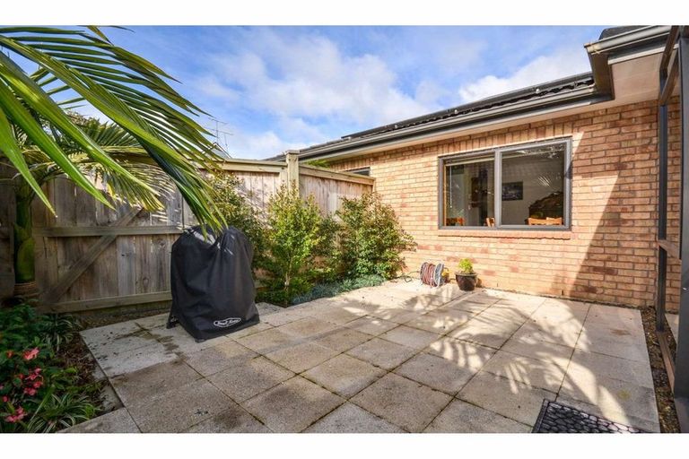 Photo of property in 21a Fairway Drive, Kerikeri, 0230