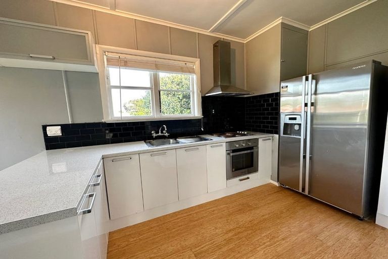 Photo of property in 29 Swiss Avenue, Gonville, Whanganui, 4501