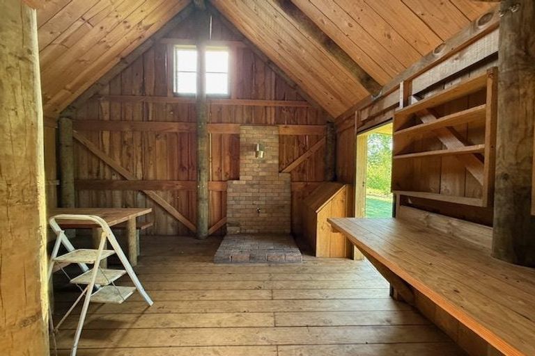 Photo of property in 172 Foster Road, Temple View, Hamilton, 3290