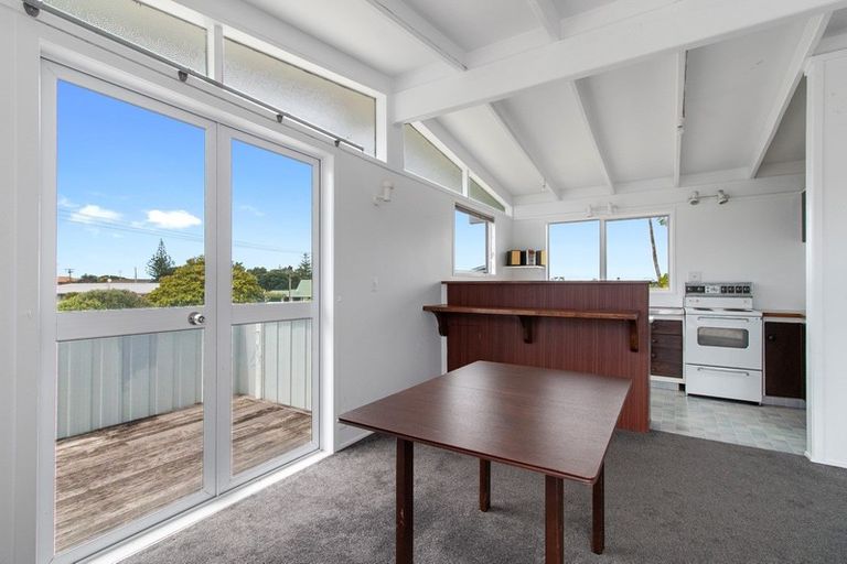 Photo of property in 30 Hillview Road, Waihi Beach, 3611