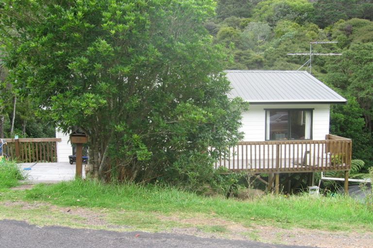 Photo of property in 16 Frank Street, Oneroa, Waiheke Island, 1081