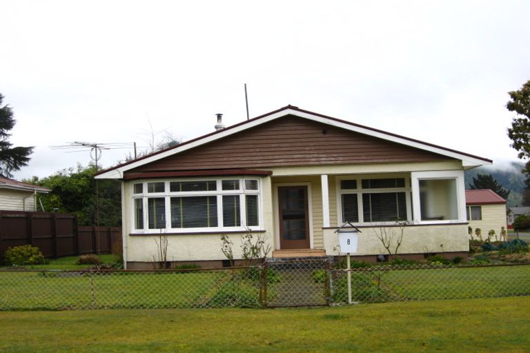 Photo of property in 8 Mace Street, Reefton, 7830