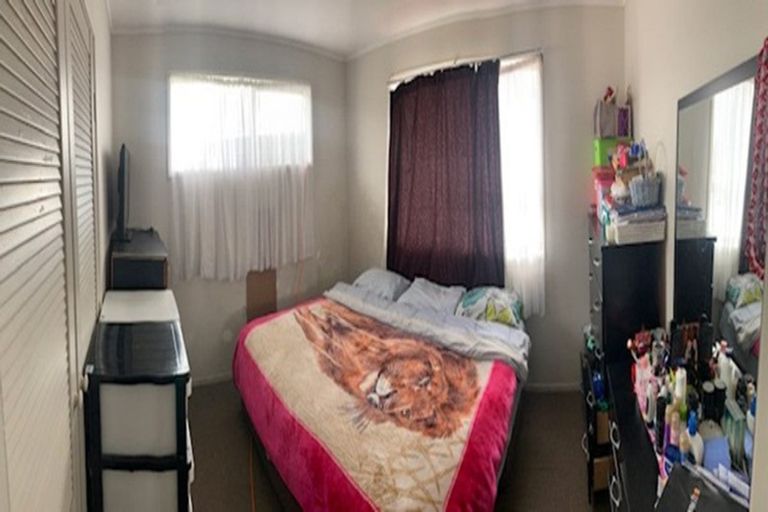 Photo of property in 11 Treviso Place, Clover Park, Auckland, 2023