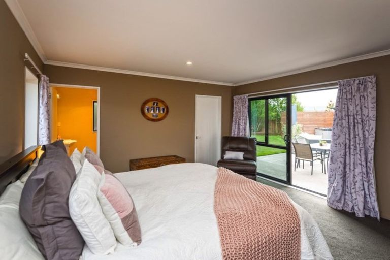 Photo of property in 7 Teagarden Close, Mairehau, Christchurch, 8052