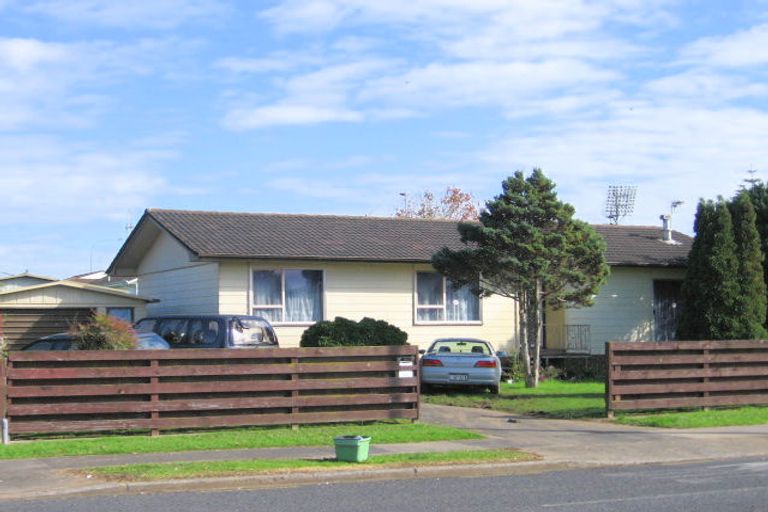 Photo of property in 68 Diorella Drive, Clover Park, Auckland, 2019