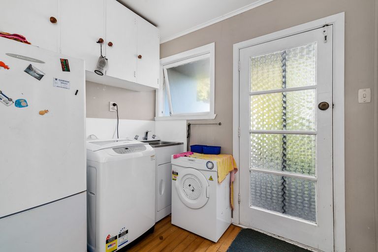 Photo of property in 31 Simmonds Crescent, Springfield, Rotorua, 3015