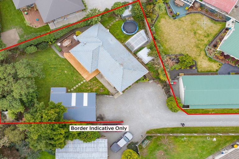 Photo of property in 10 Lomax Place, Islington, Christchurch, 8042