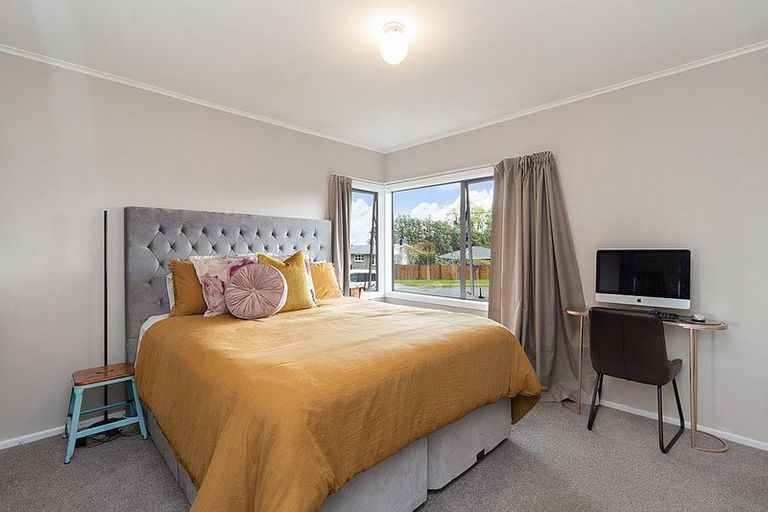 Photo of property in 8 Elliott Crescent, Owhata, Rotorua, 3010