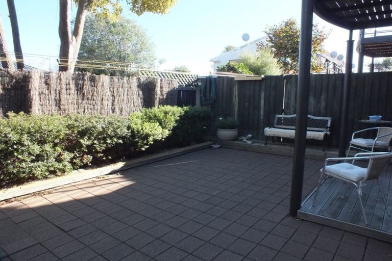 Photo of property in 4/39 Derby Street, St Albans, Christchurch, 8014