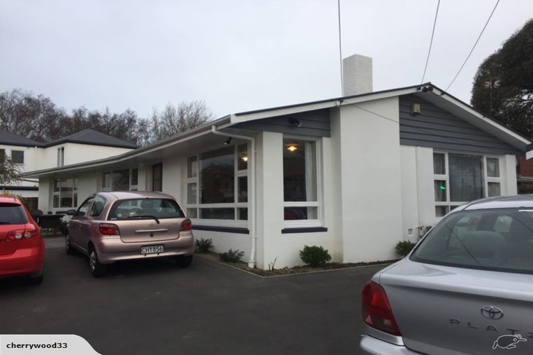 Photo of property in 136 Waimairi Road, Ilam, Christchurch, 8041