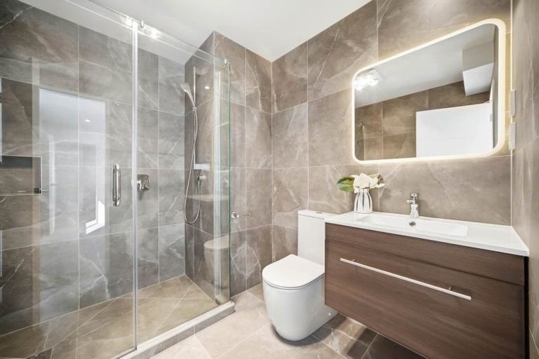 Photo of property in 35b Toroa Street, Torbay, Auckland, 0630