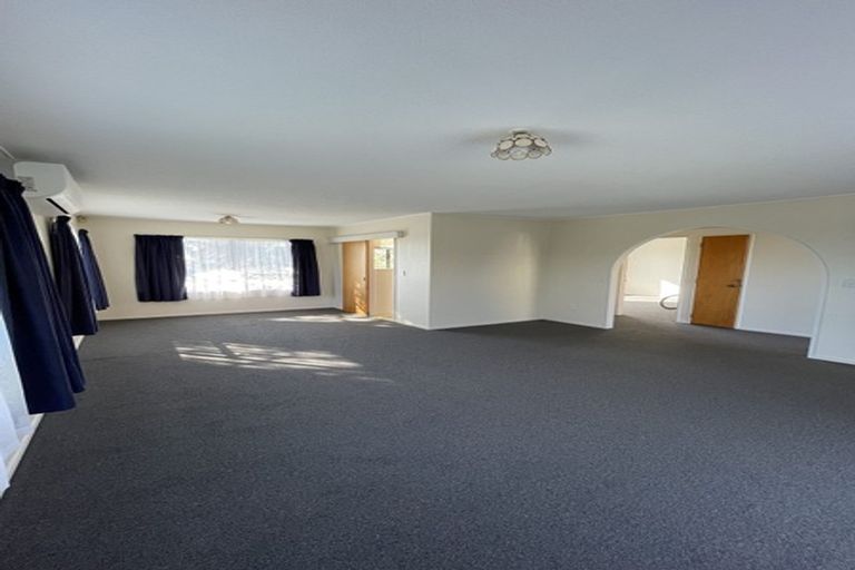 Photo of property in 5 Oreti Place, Clover Park, Auckland, 2019