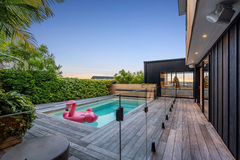 Photo of property in 57 Cilliers Drive, Silverdale, 0932