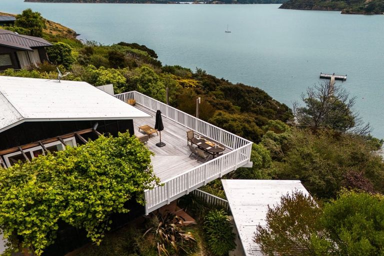 Photo of property in 6506 Christchurch Akaroa Road, Takamatua, 7581