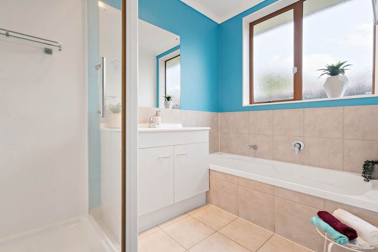 Photo of property in 25 Duckworth Road, Papakura, 2110