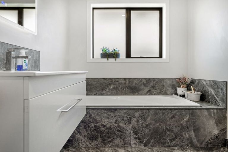 Photo of property in 77 Fairway Drive, Morrinsville, 3300