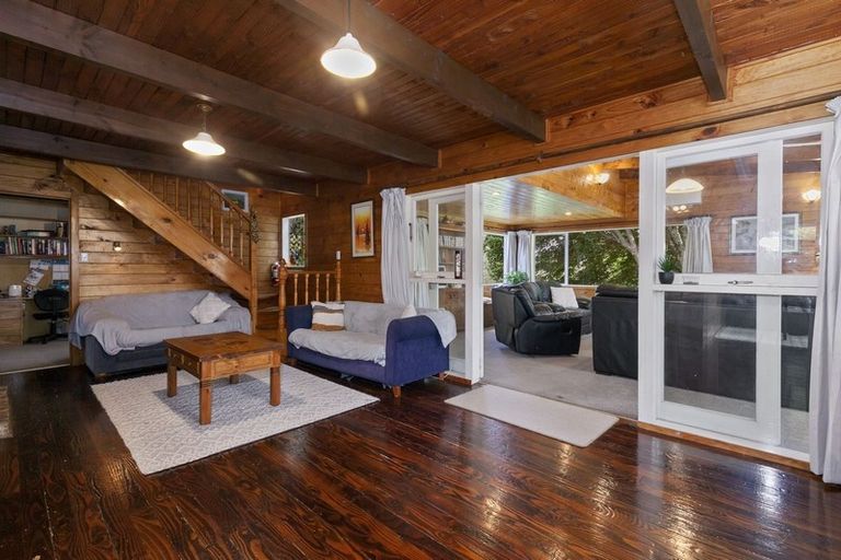 Photo of property in 54 Hobson Road, Lucas Heights, Auckland, 0632