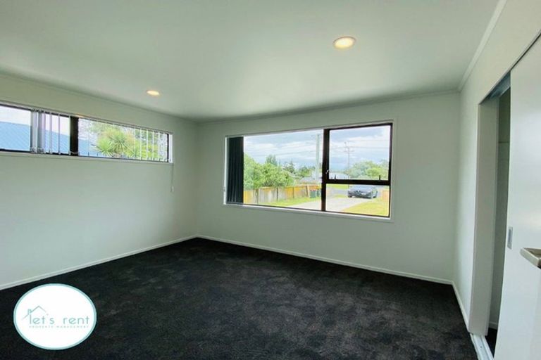 Photo of property in 12 Fourth View Avenue, Beachlands, Auckland, 2018