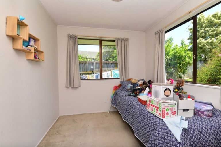 Photo of property in 14b Houhere Place, Pukete, Hamilton, 3200