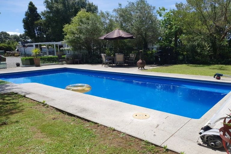 Photo of property in 2491 State Highway 2, Ahikouka, Greytown, 5794