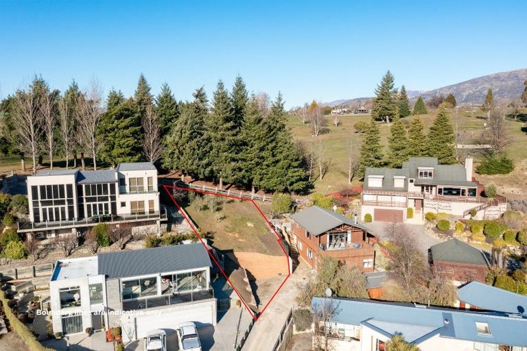 Photo of property in 4 Tenby Street, Wanaka, 9305