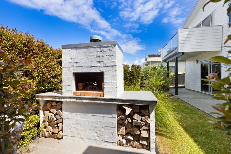 Photo of property in 33 The Ritz, Orewa, 0931